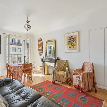 40 M Near The Canal Saint-martin Apartament