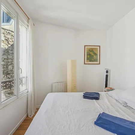 Apartament 40 M Near The Canal Saint-martin Paryż